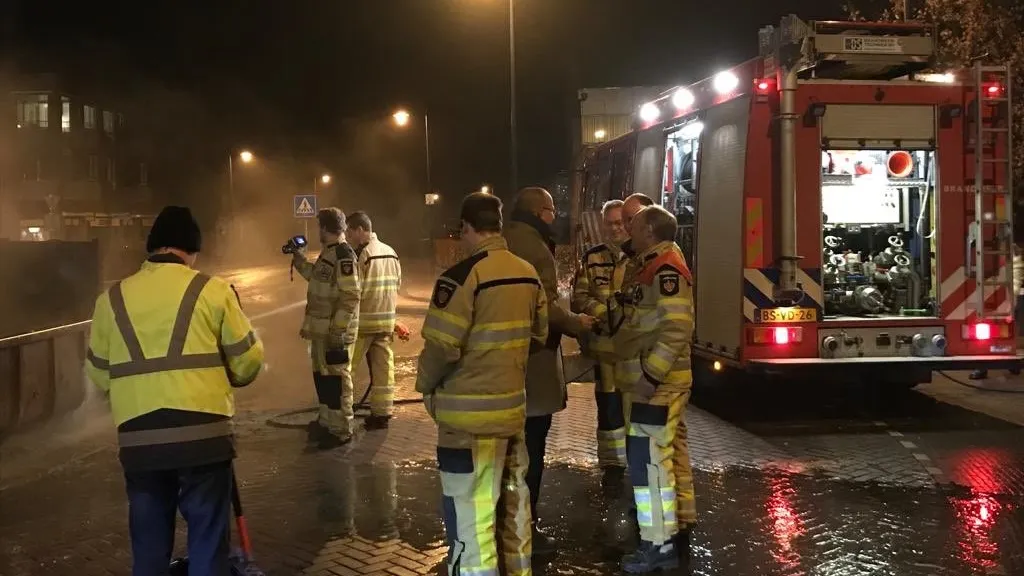 brandweer rotonde jaarwisseling 2019 2020 burgemeester segers