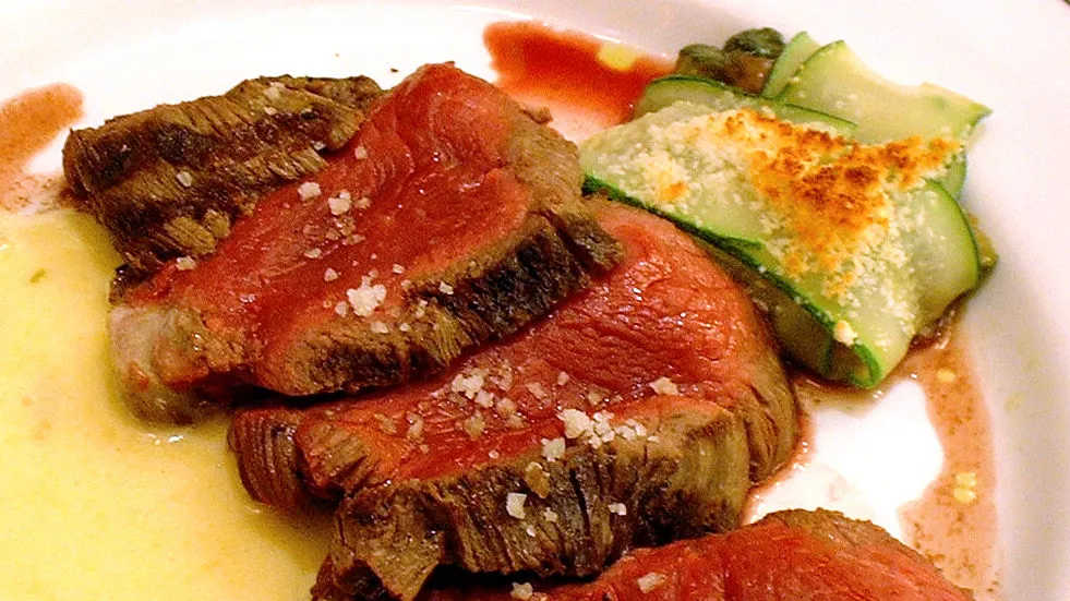 chateaubriand with bearnaise1 e14919987027881