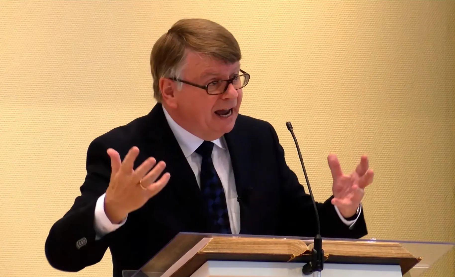 dr jan hoek youtube geloofstoerusting