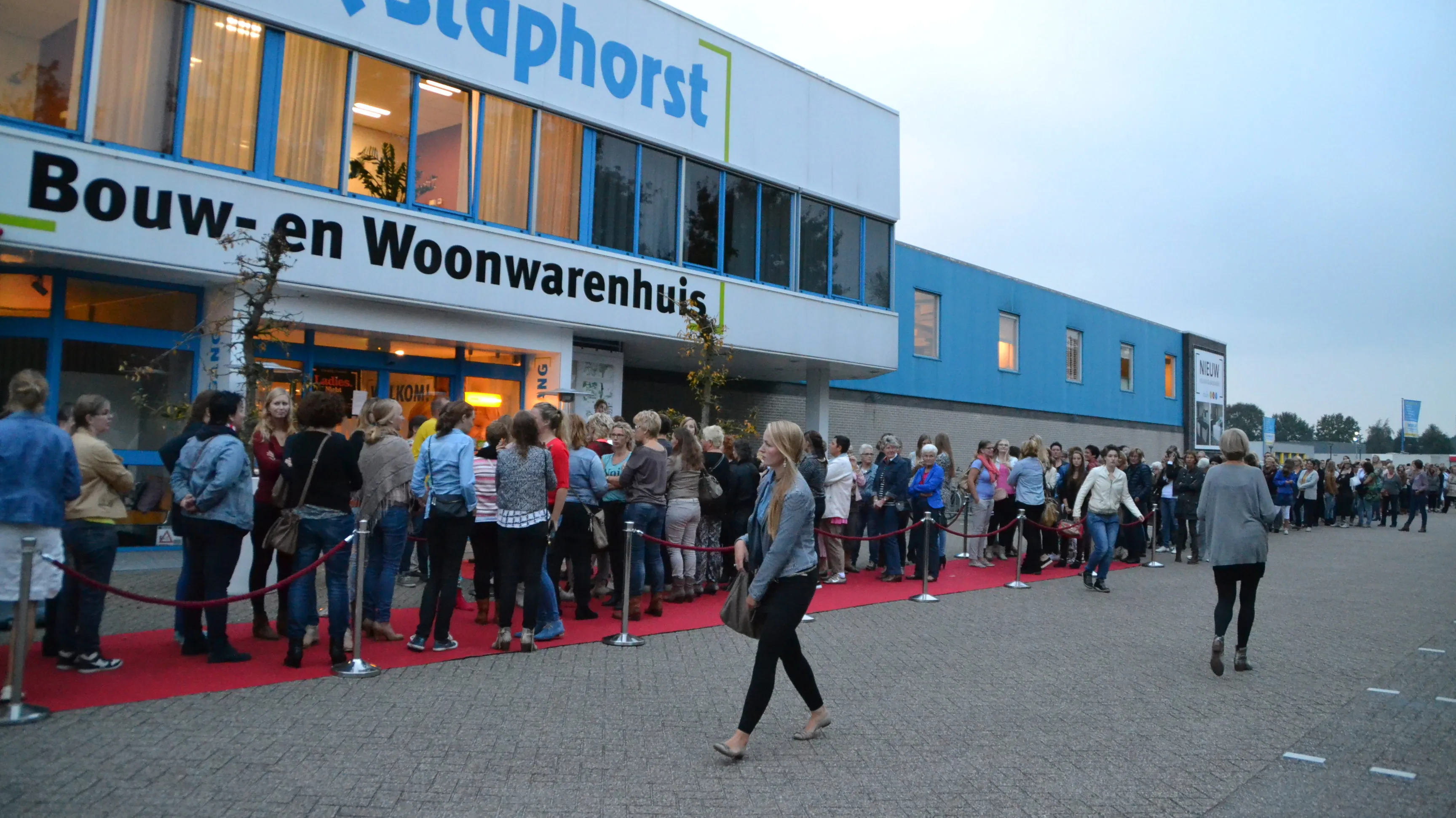 foto ladies night boer bezoekers e1509107135245