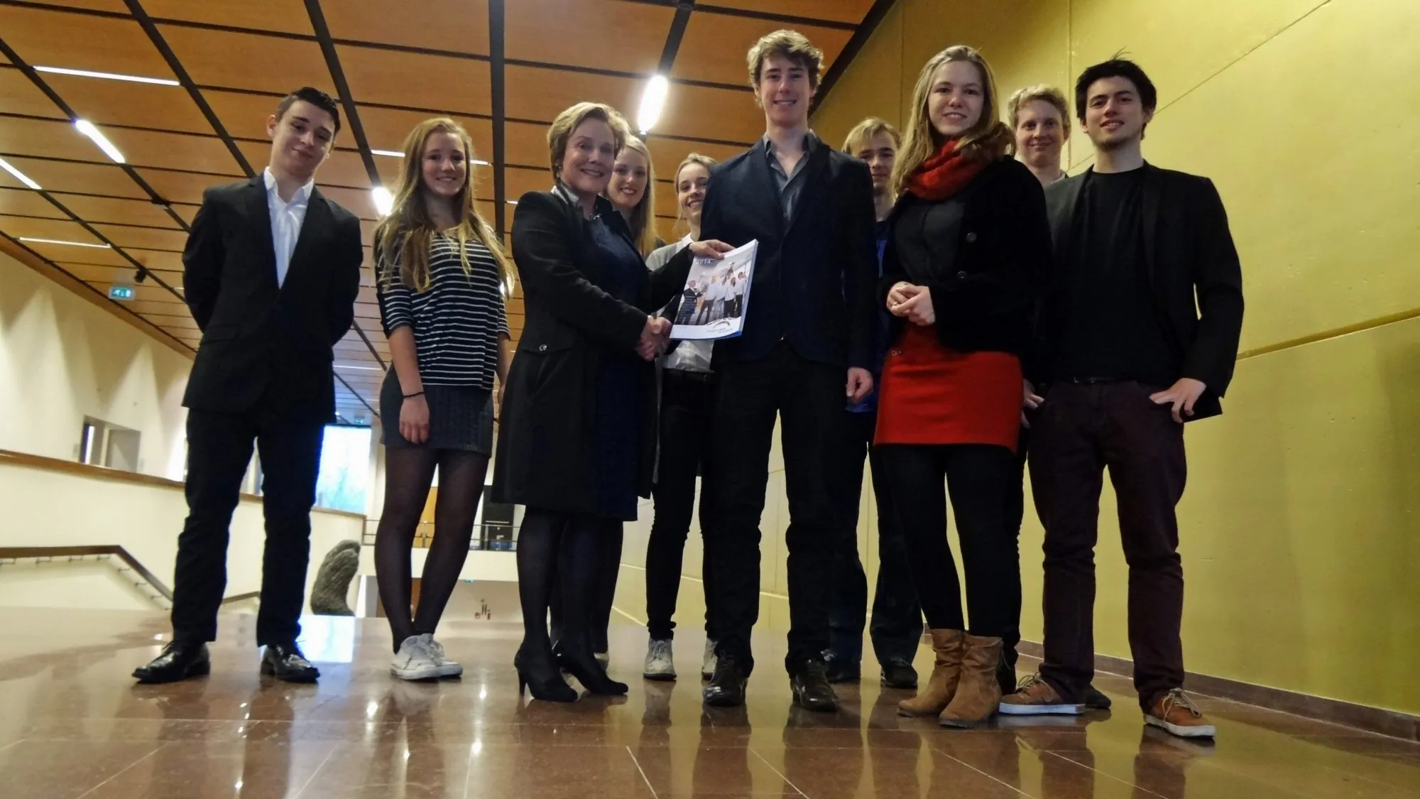 jongerenraad overijssel1 e1428928043218
