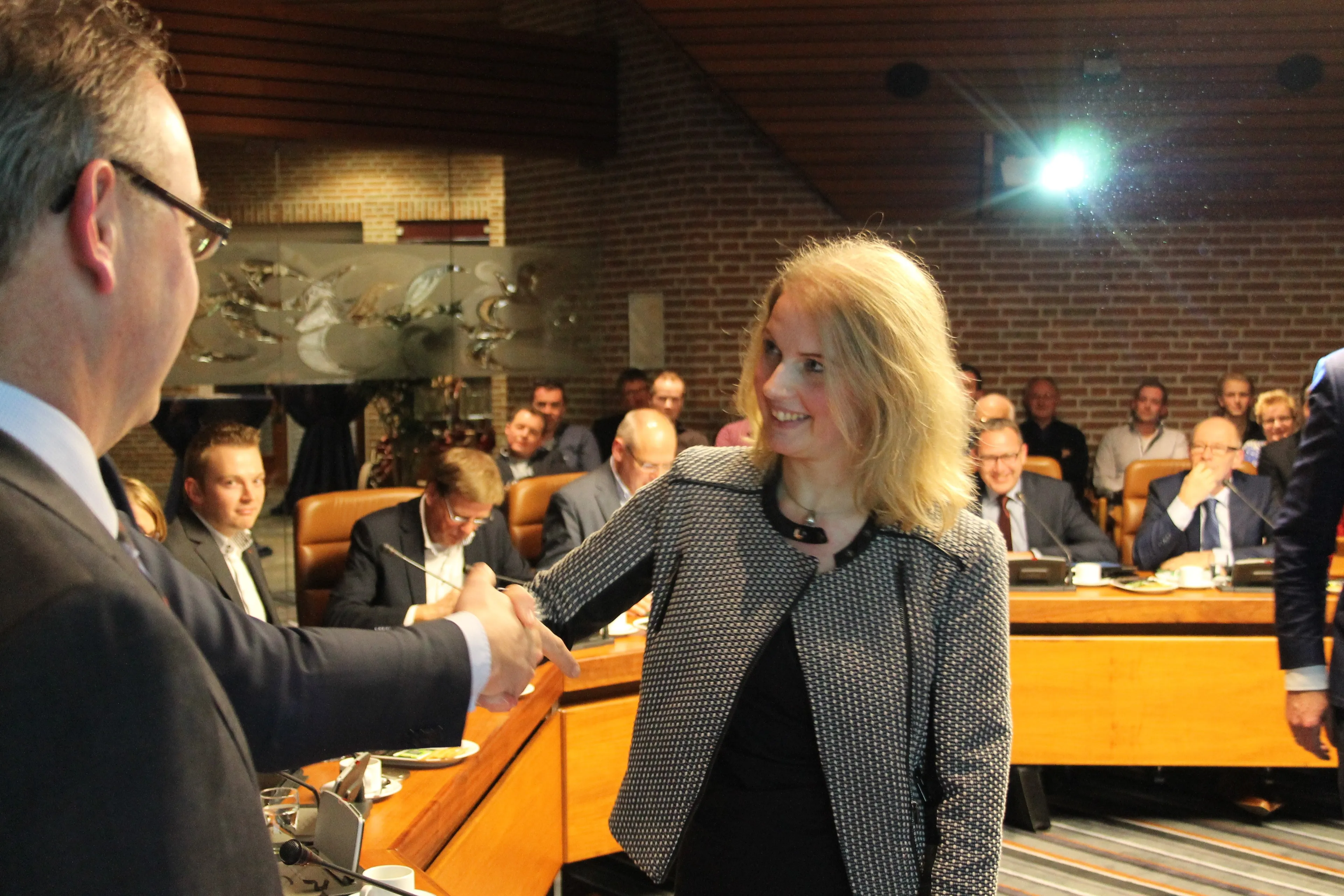 lammy roest jonkers maakt kennis met de gemeenteraad