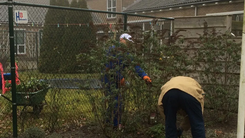 werken in de tuin bij adullam sytse de jong e1457686187963
