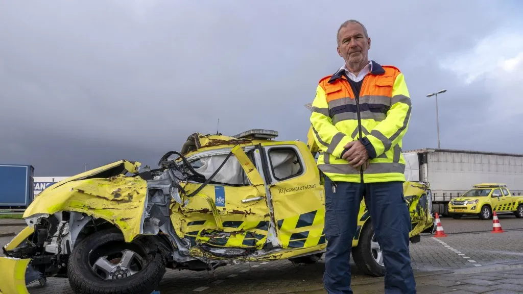 wrak van weginspecteur ton nietvoornix rijkswaterstaat