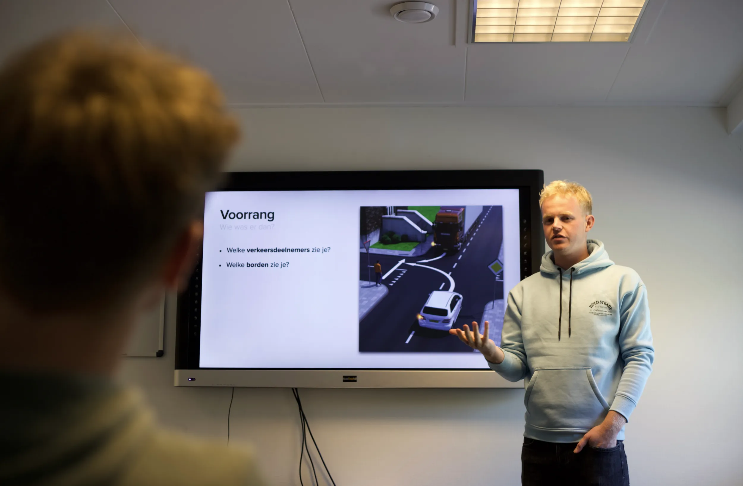 theorie autorijbewijs 2 kleiner