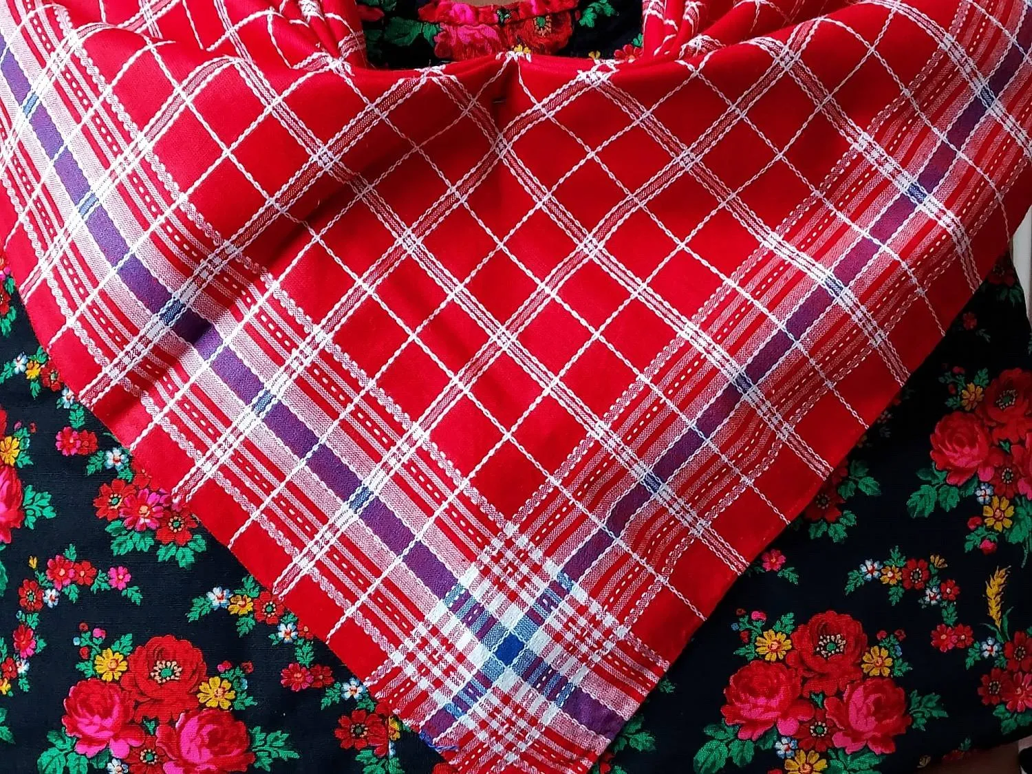 staphorster doek rood