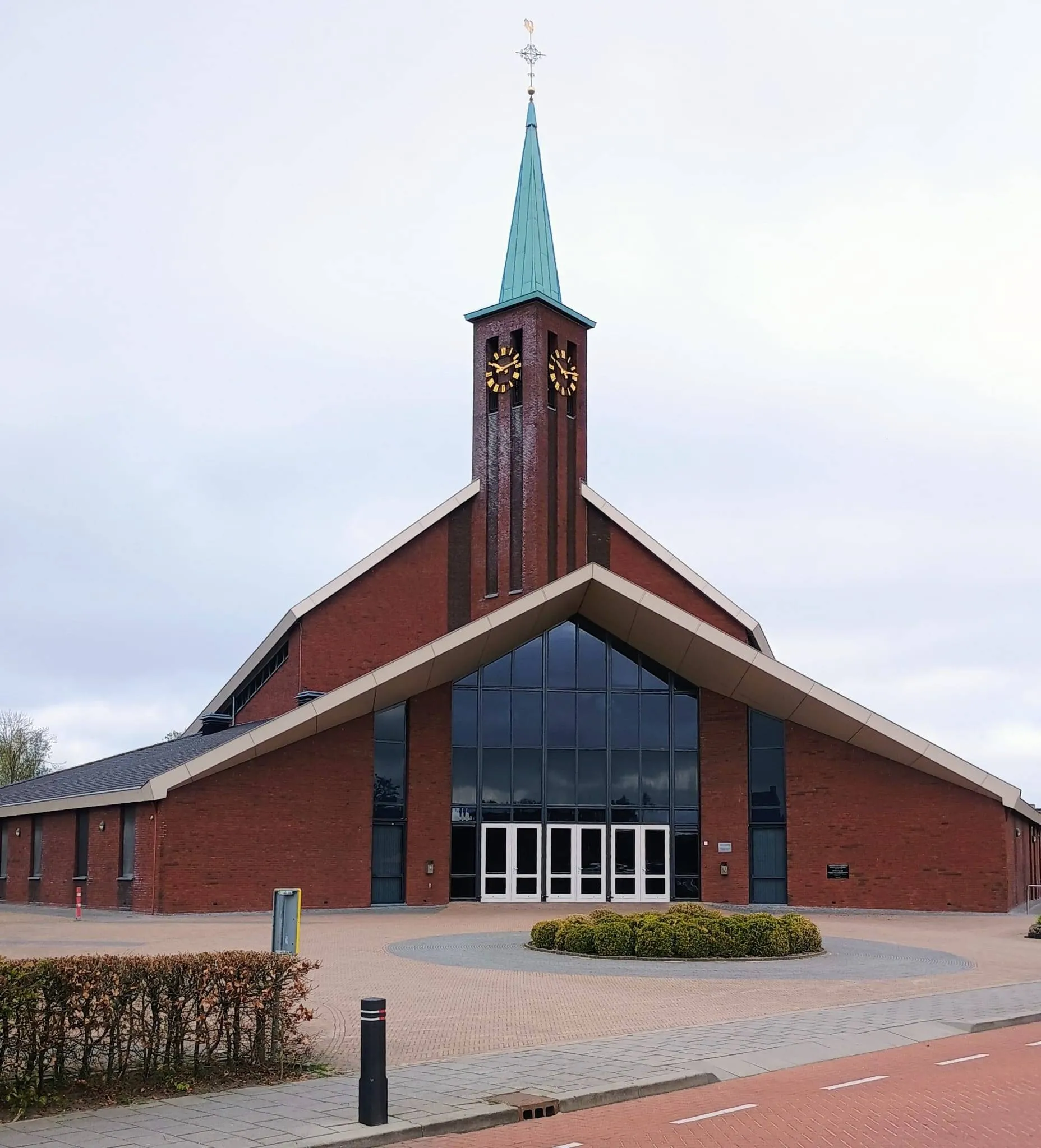 WhatsApp Image 2026-04-24 at 10.35.27 (1)