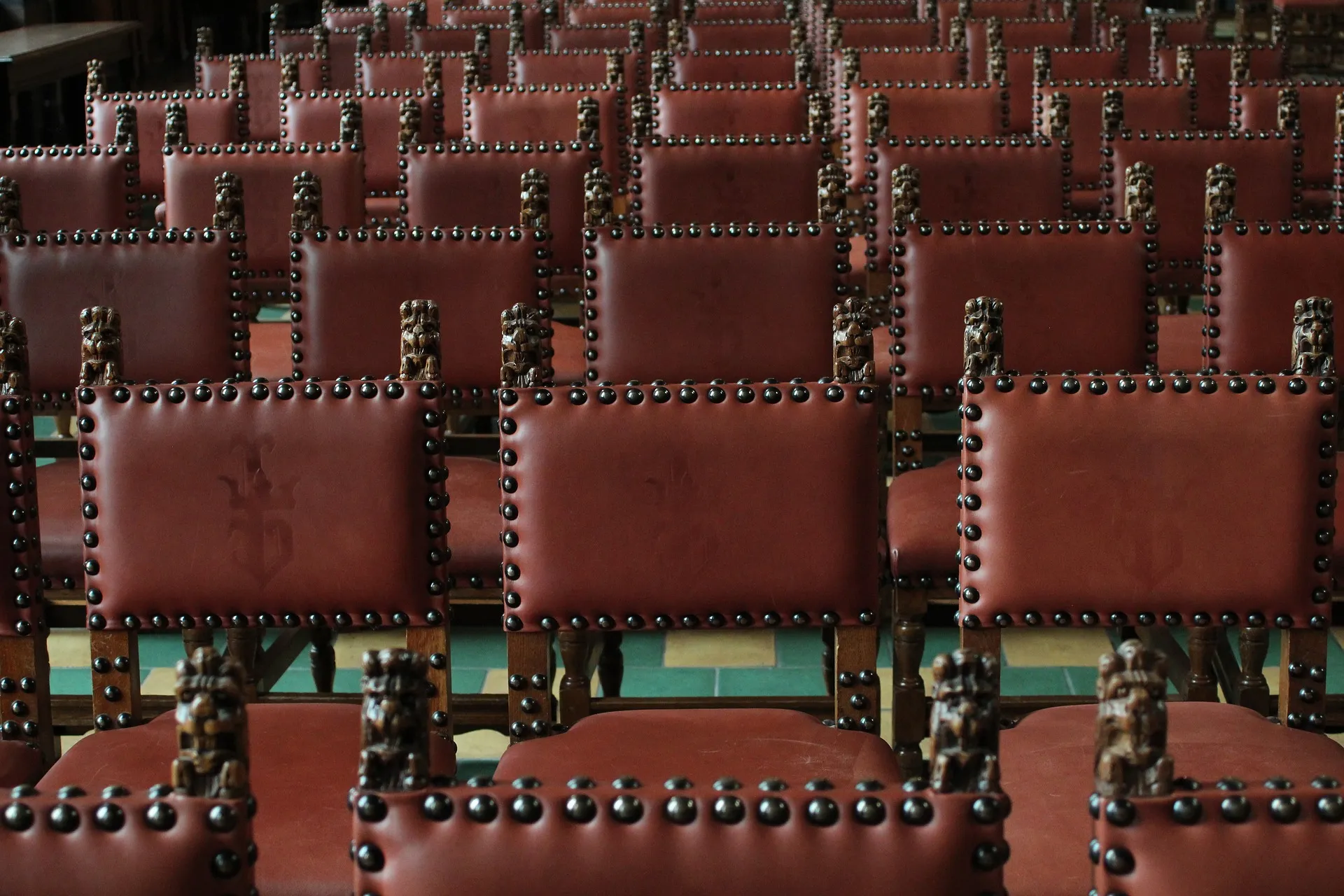 chairs 2514161 1920