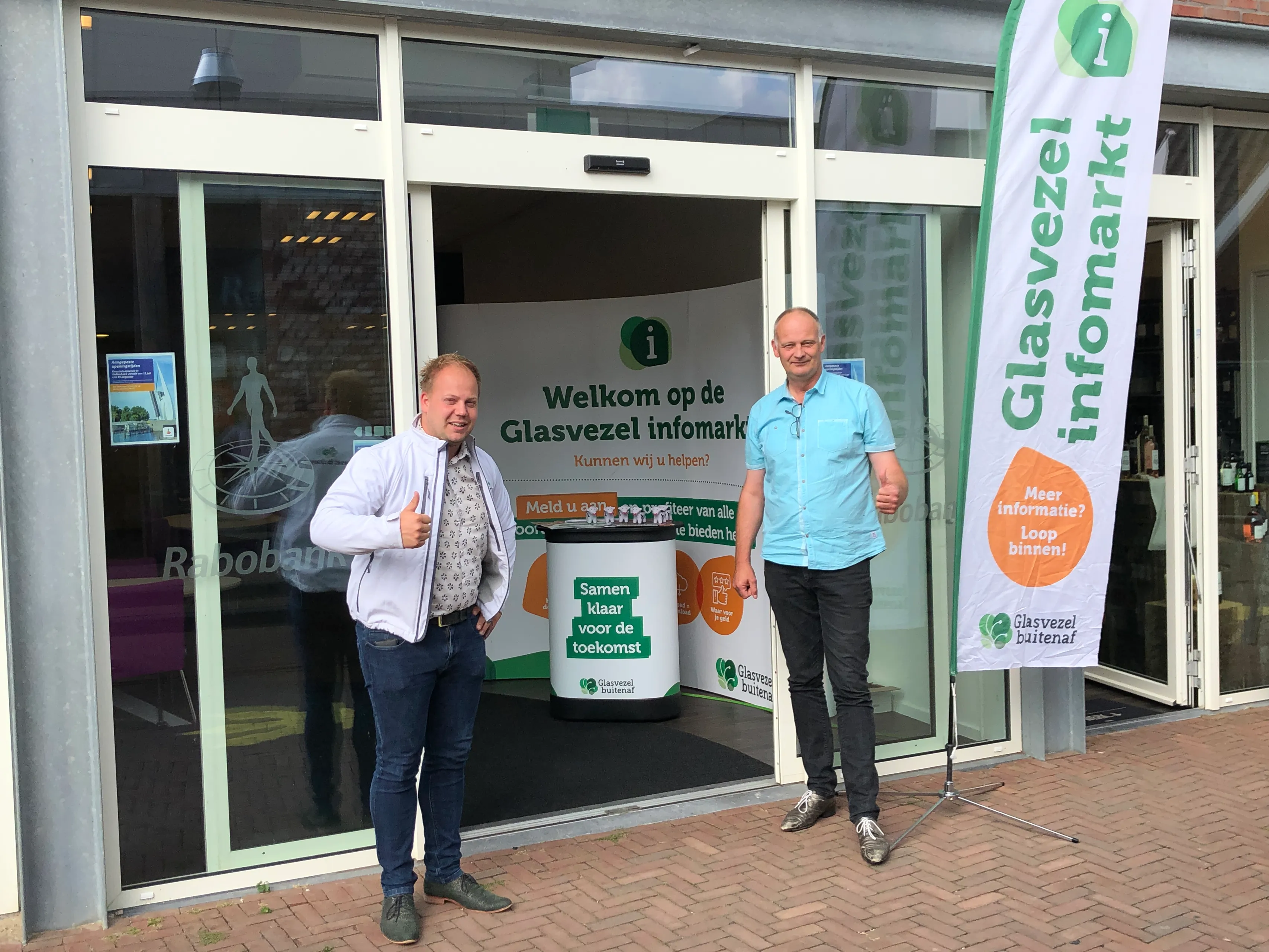 glasvezel pop up store vollenhove thom de vries en wim brus
