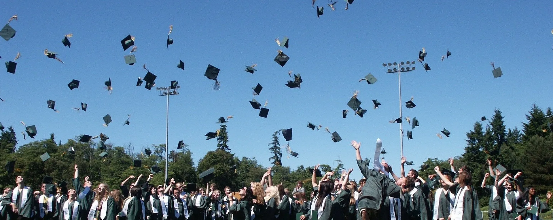 graduation 995042 1920