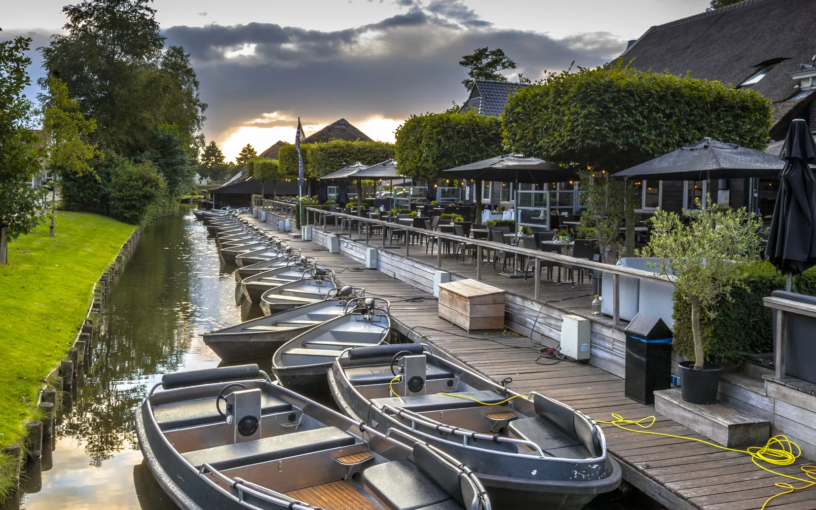 rental boats giethoorn sm3dc9w 40