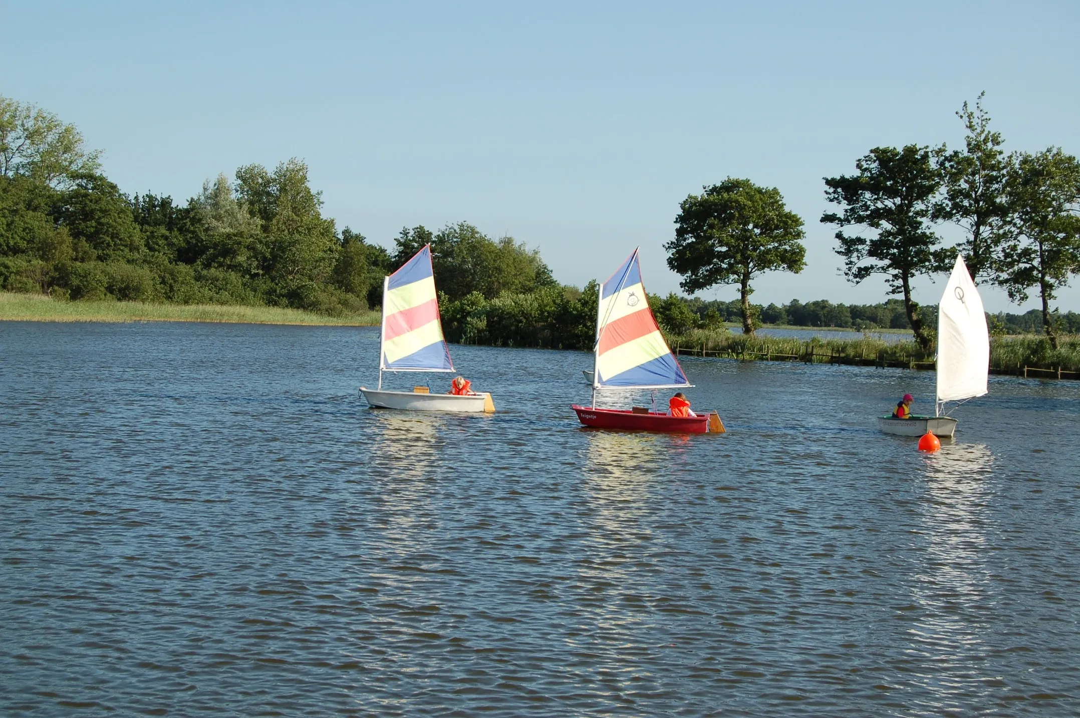 Kinderen leren zeilen DSC_9946