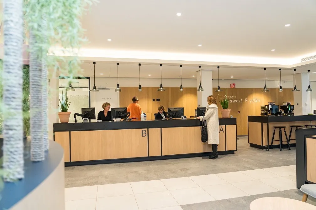 Sneek_balie-Sudwesthus