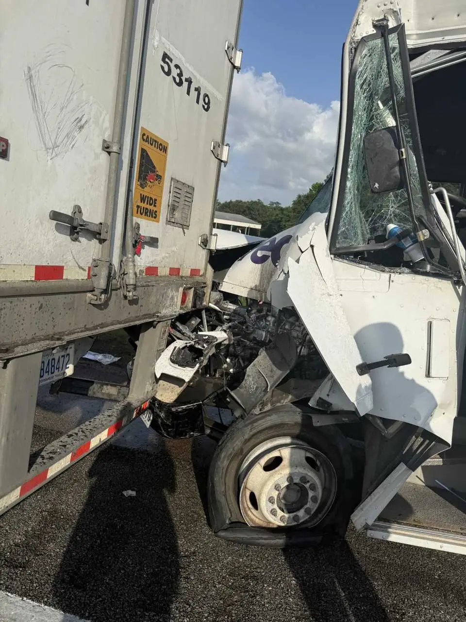 Lufkin FedEx Driver Dies Following Crash With 18-Wheeler on U.S. 59 South