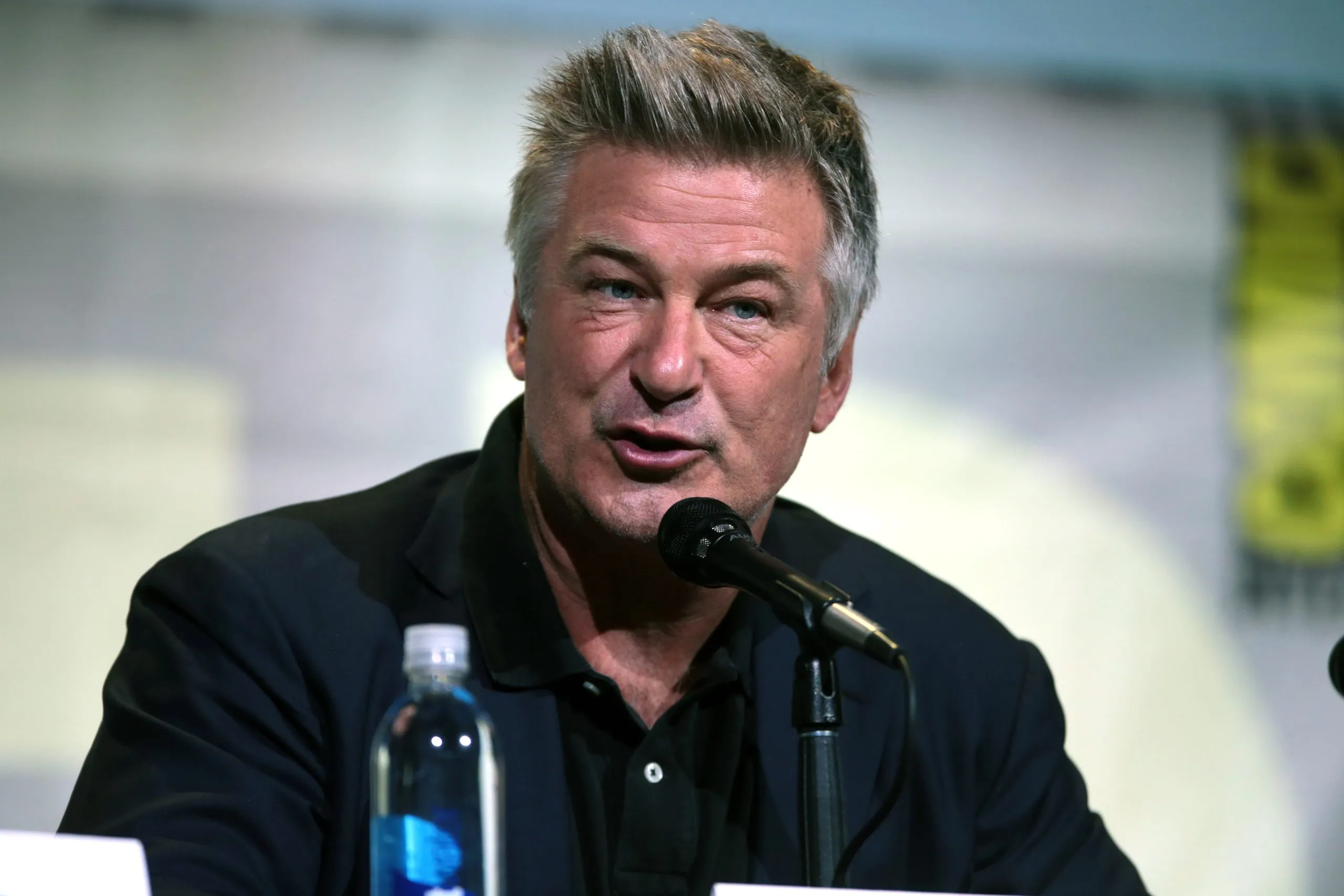 alec baldwin 28424125102 scaled