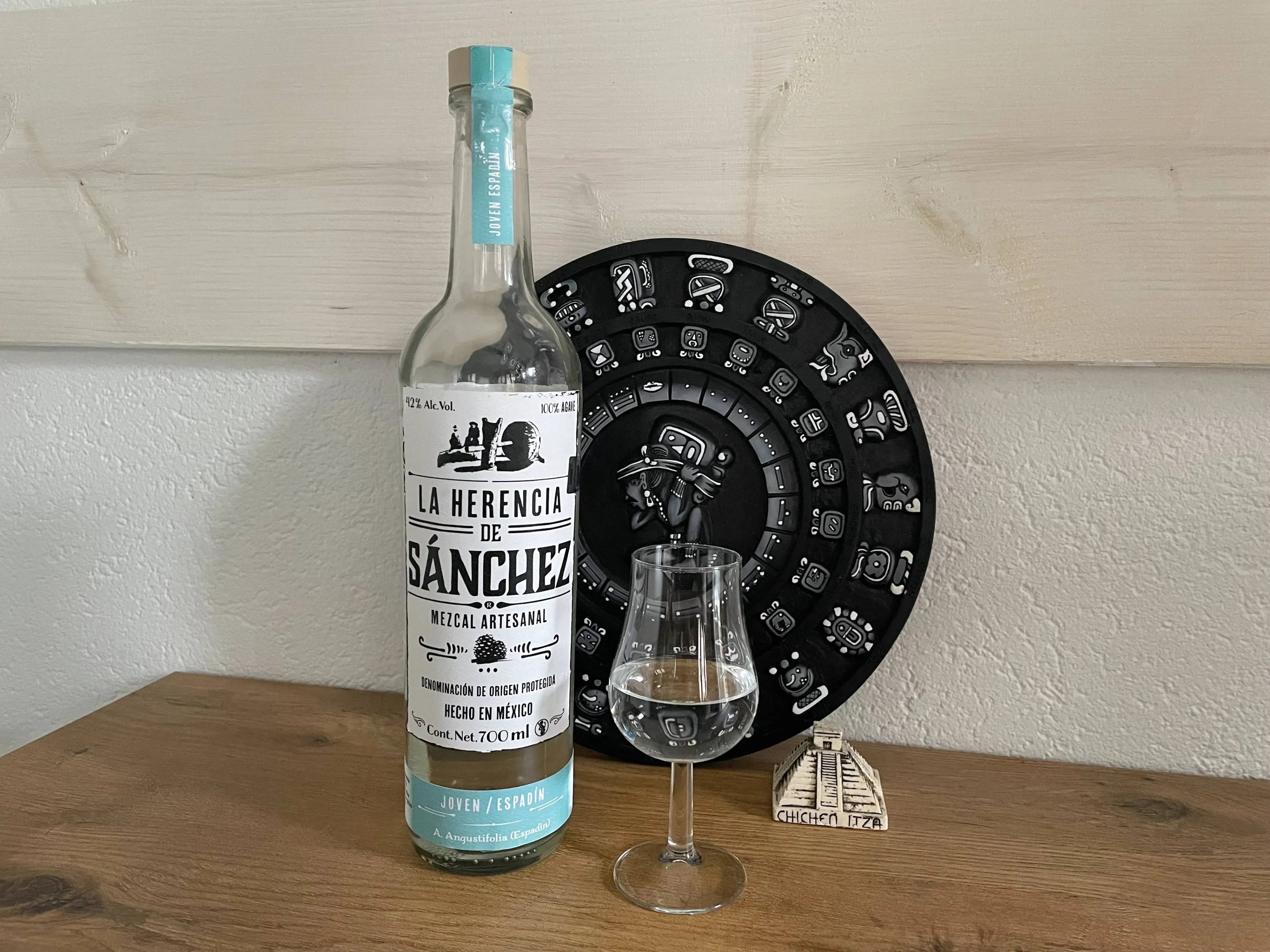 la herencia de sanchez mezcal