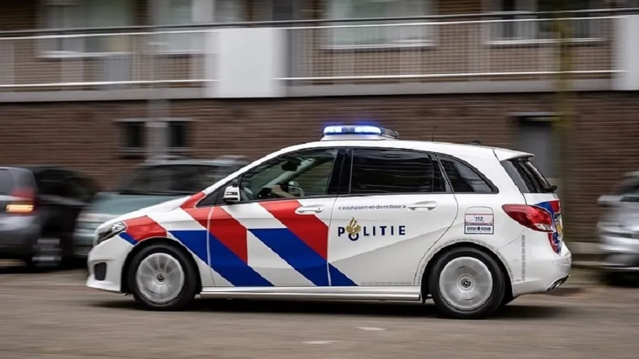 2019 04 25 politieauto mercedes pm004