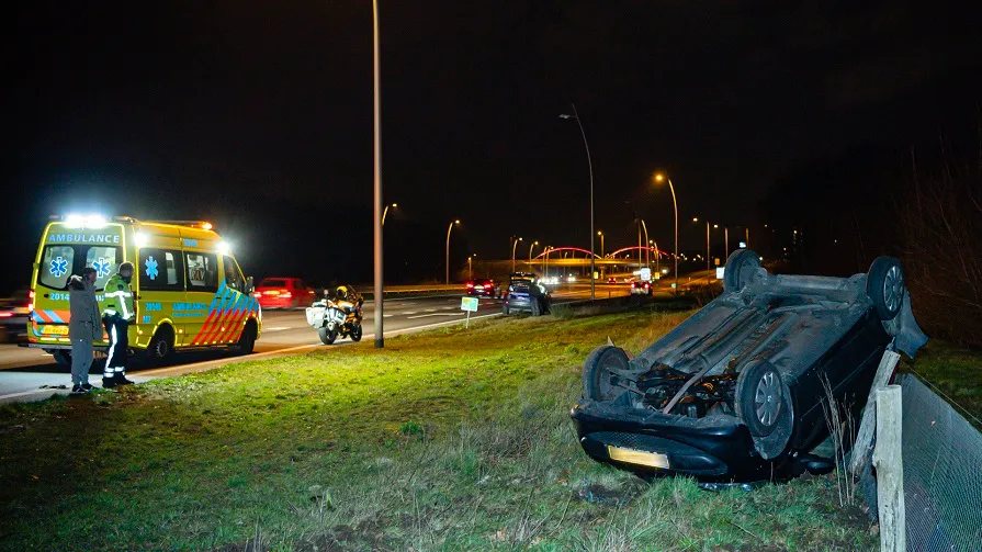 auto slaat over de kop n261 jack brekelmans