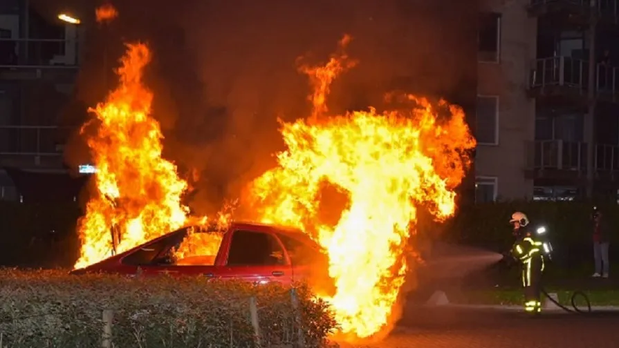 autobrand dirigentenlaan archief