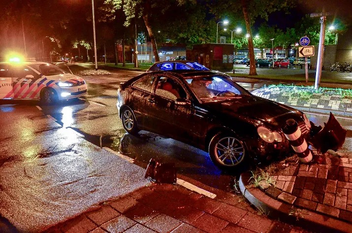 beschonken automobilist tilburg