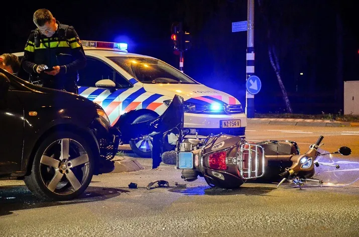 brommer aangereden brakman tilburg