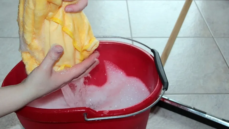 cleaning bucket 1290940 1920