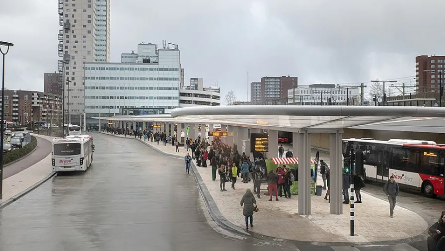 csm busstation twee c13c12075d