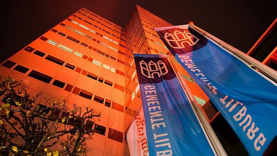 csm foto gemeentehuis oranje fe94019231