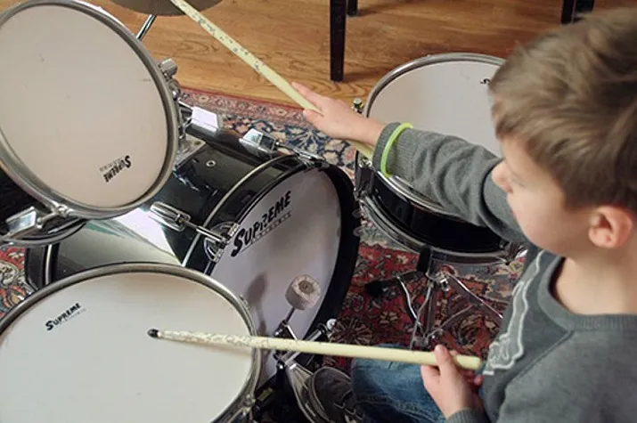 csm jongen achter drumstel 434c58ff7b