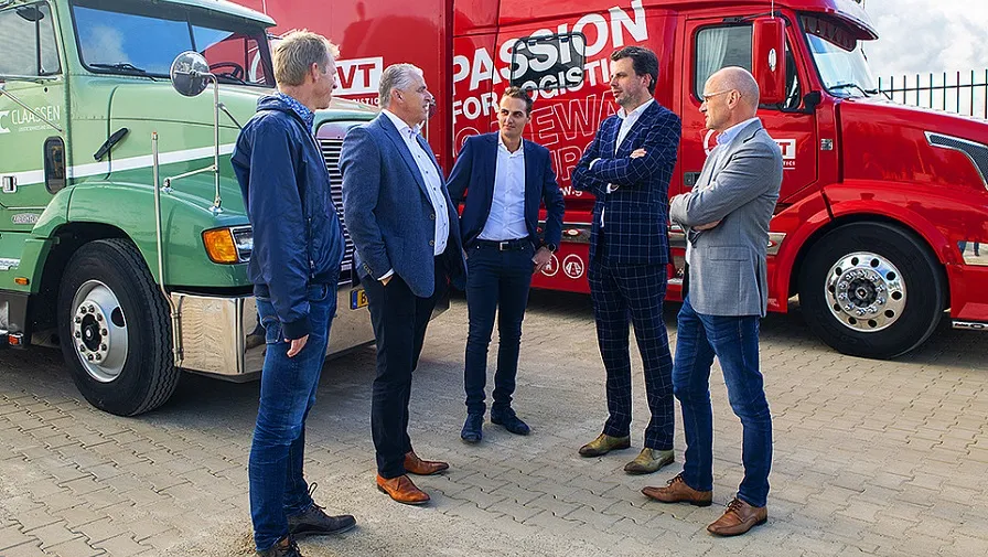 csm truckparking bij 85a7f887311