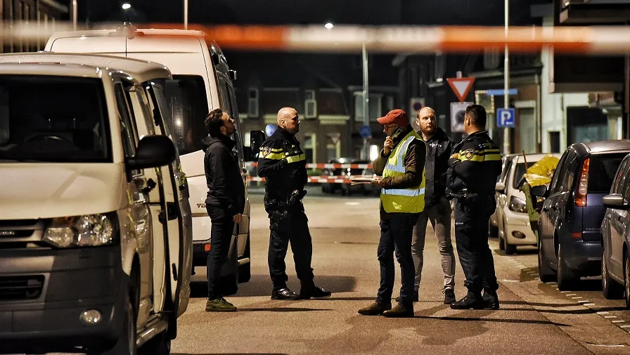 dode man in woning hoefstraat tilburg toby de kort