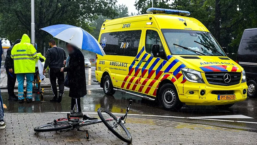 jongen aangereden