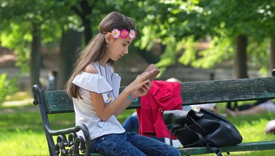 kindertelefoon1 915x518