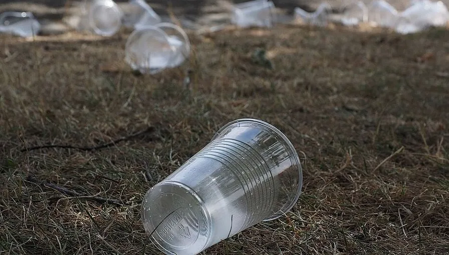 plastic bekers 33727870a2