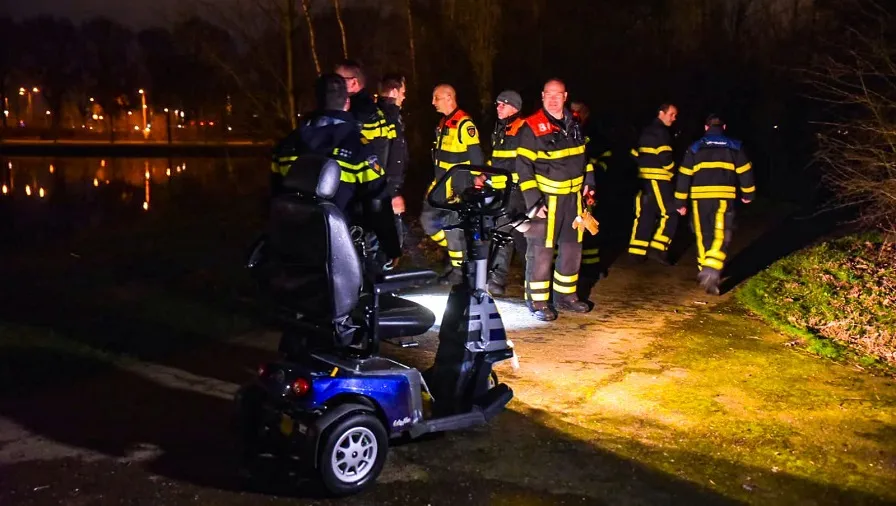 scootmobiel te water