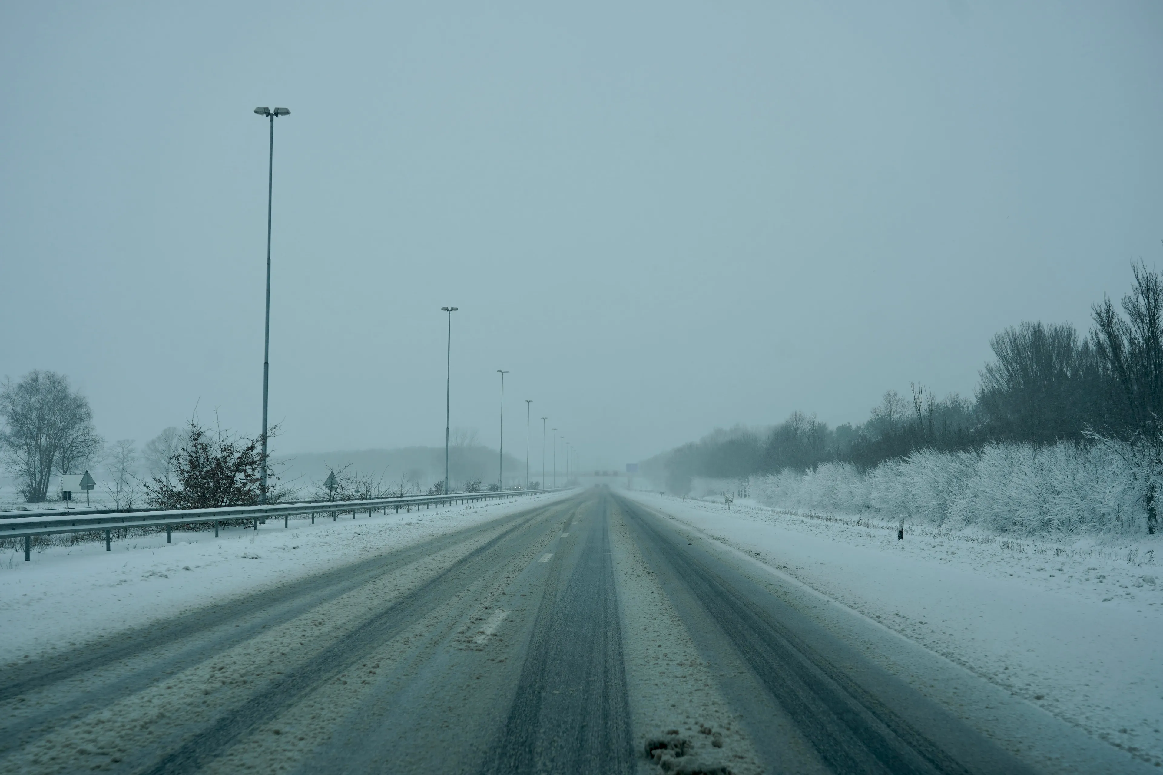 snelweg sneeuw