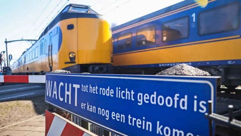 trein 915x518 1