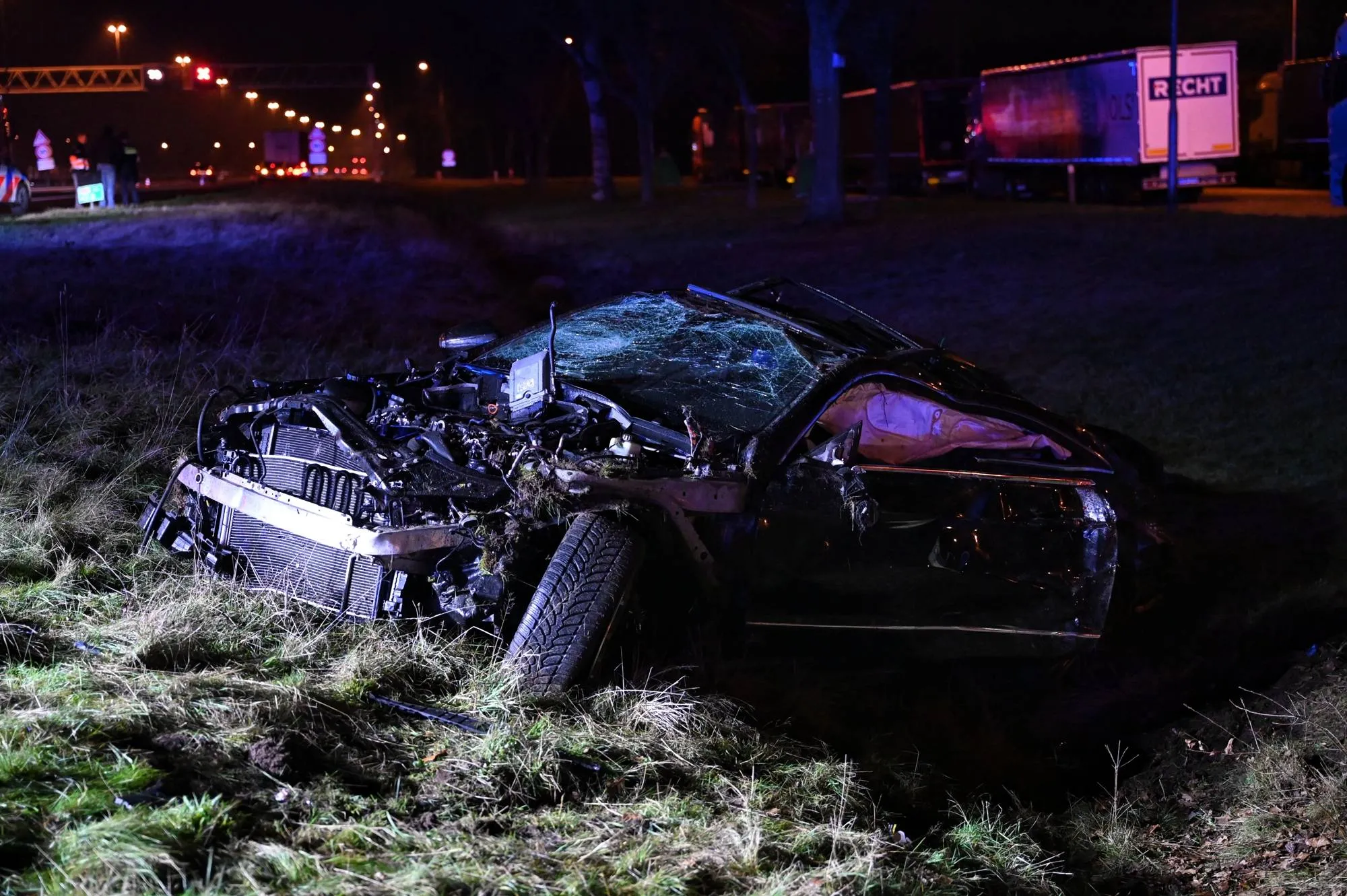 aed0569d-8653-49d9-8397-c28793d0838e