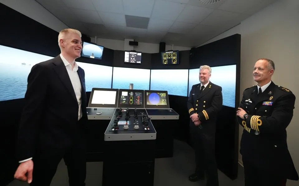 defensie20en20nhl20stenden20hogeschool20verkennen20of20de20zeevaartschool20op20terschelling20mogelijk20een20alternatieve20opleidingsplek20voor20het20koninklijk20instituut20voor20de20marine20kim20uit20den20helder20kan20worden