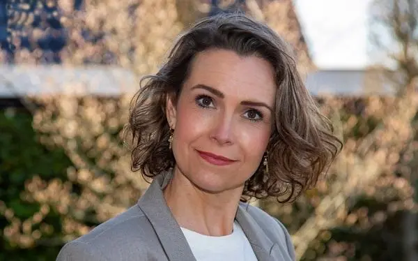 laura van campen