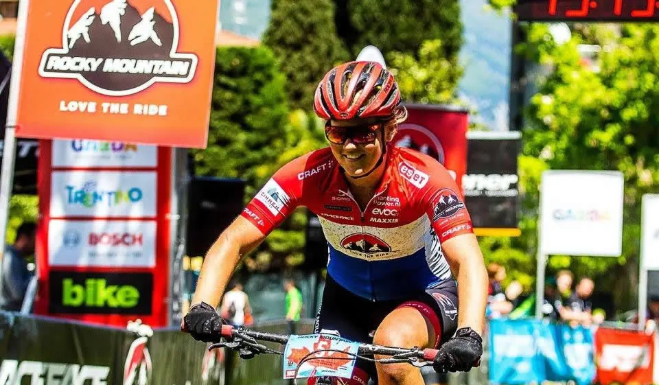 18194608 1111955085575554 662681104407224705 n