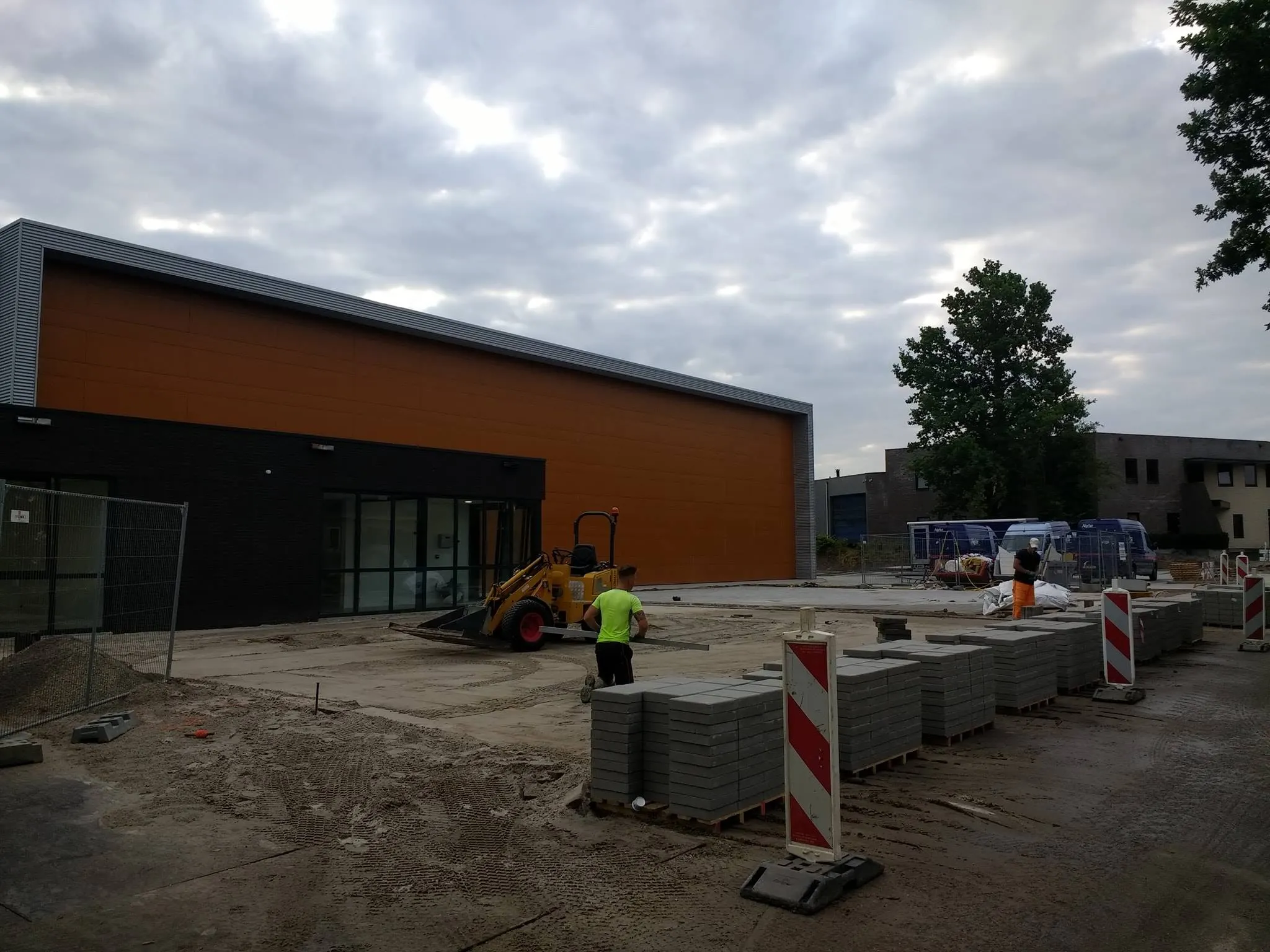 37376127 1165939820214358 4265143116111020032 o