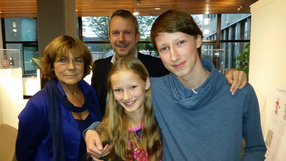 a2etwb6nx68ldrwj938cynd7x 2014 10 29 16