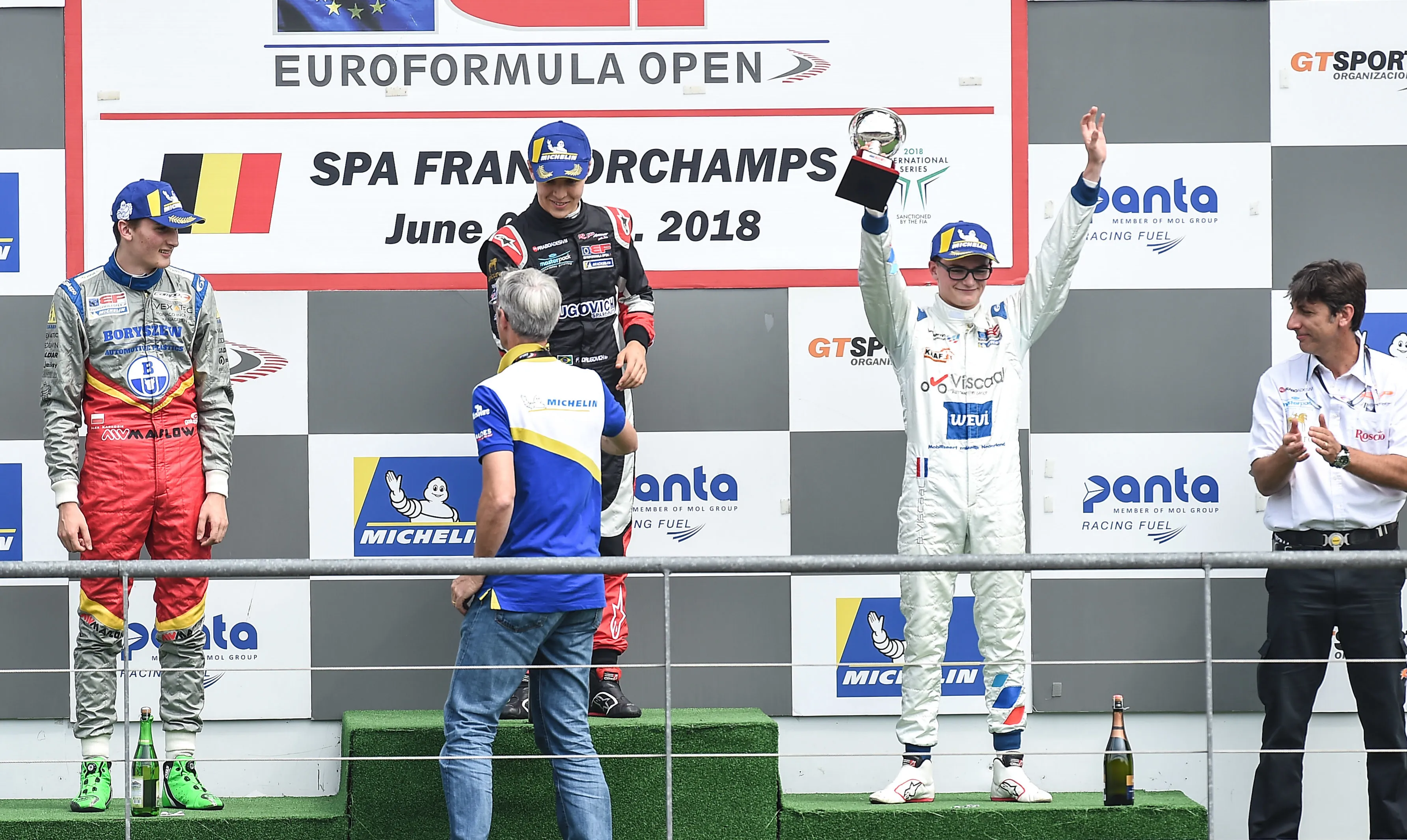 bent viscaal podium f3 spa e1528964888418