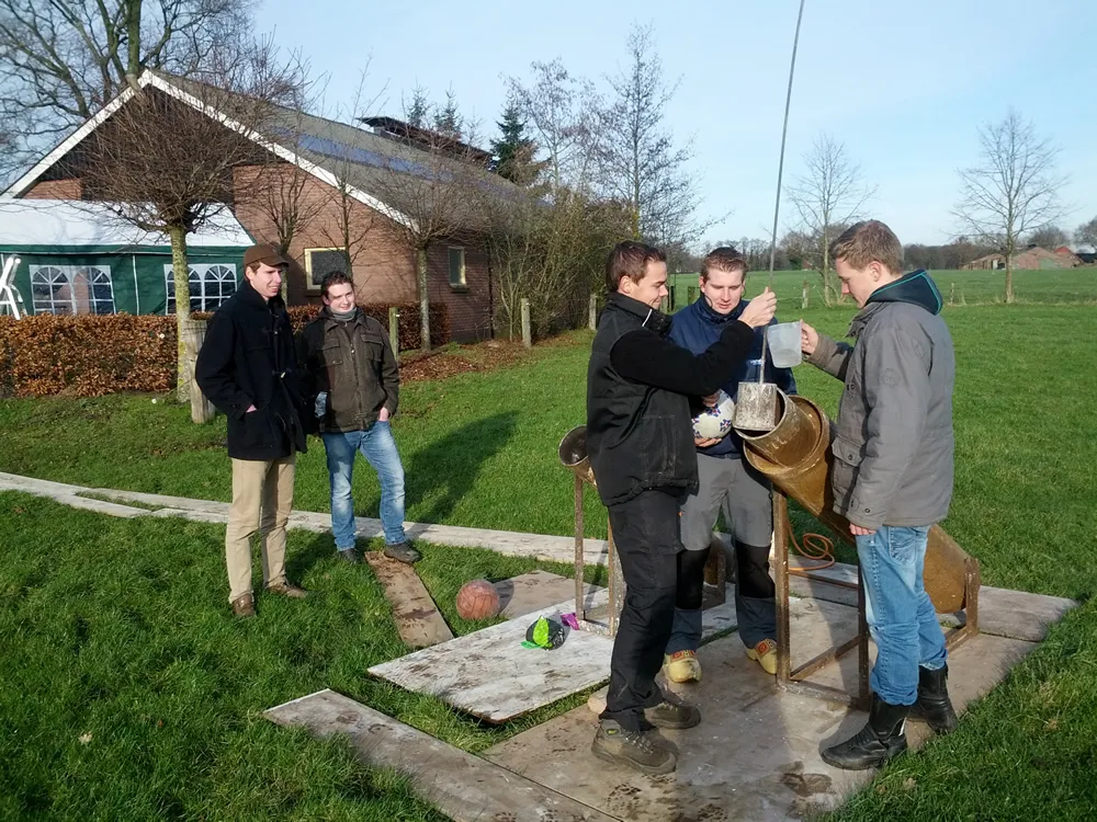 cdxwyszq64hj9y0n5k4miowj0 2013 12 30 12