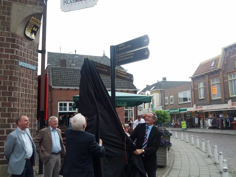 d74i0nc9yw23jougmq1e7or3g 2013 07 04 15