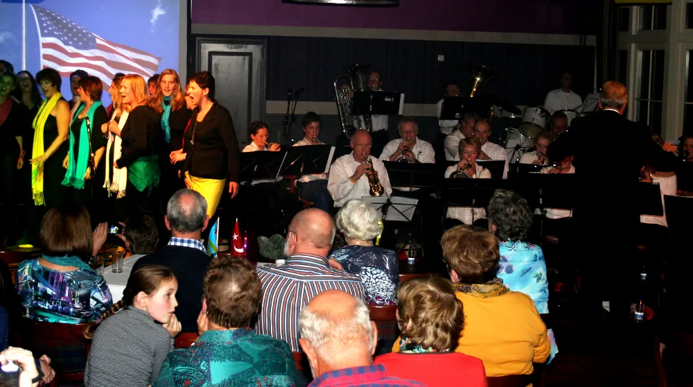 dhgneqrkhuangbcg4yu3f99qy cecilia 1