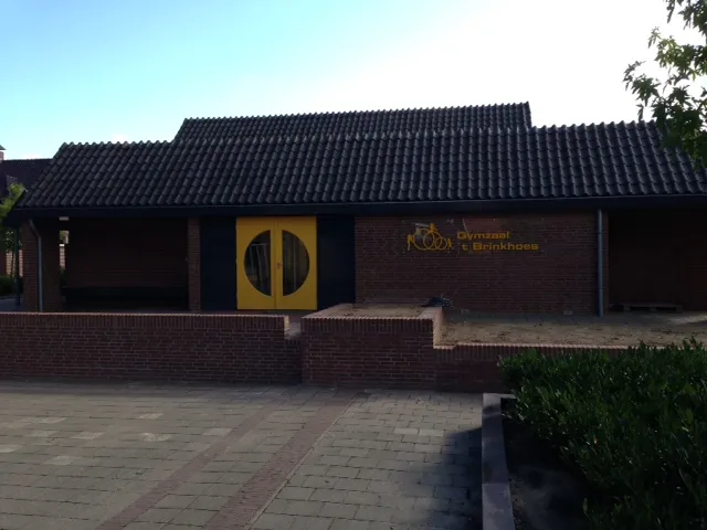 dr8u3s9ji3qaxy974u30isp44 gymzaal reutum 2