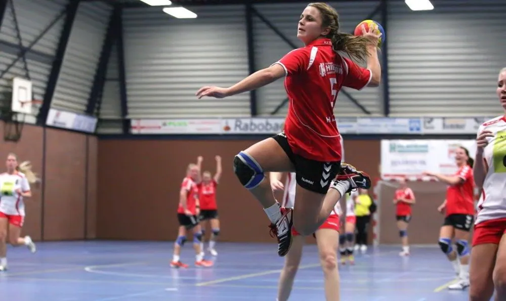 elcjc8dap80oibk3v3m1pm3ve stevo dames 1 hve 2000 foto cb 136a