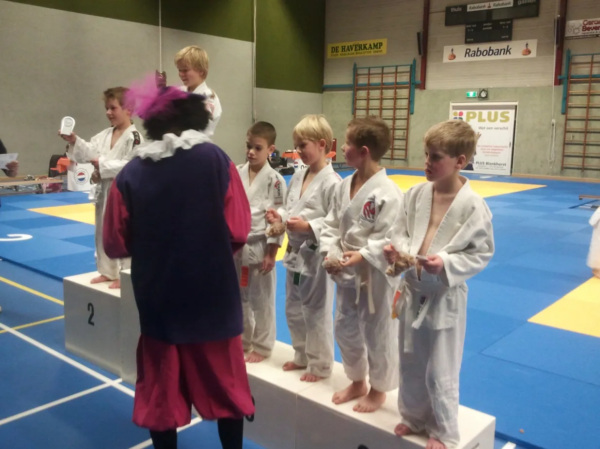 fx7qzgxkvemqjytowmwj5vakb 103476